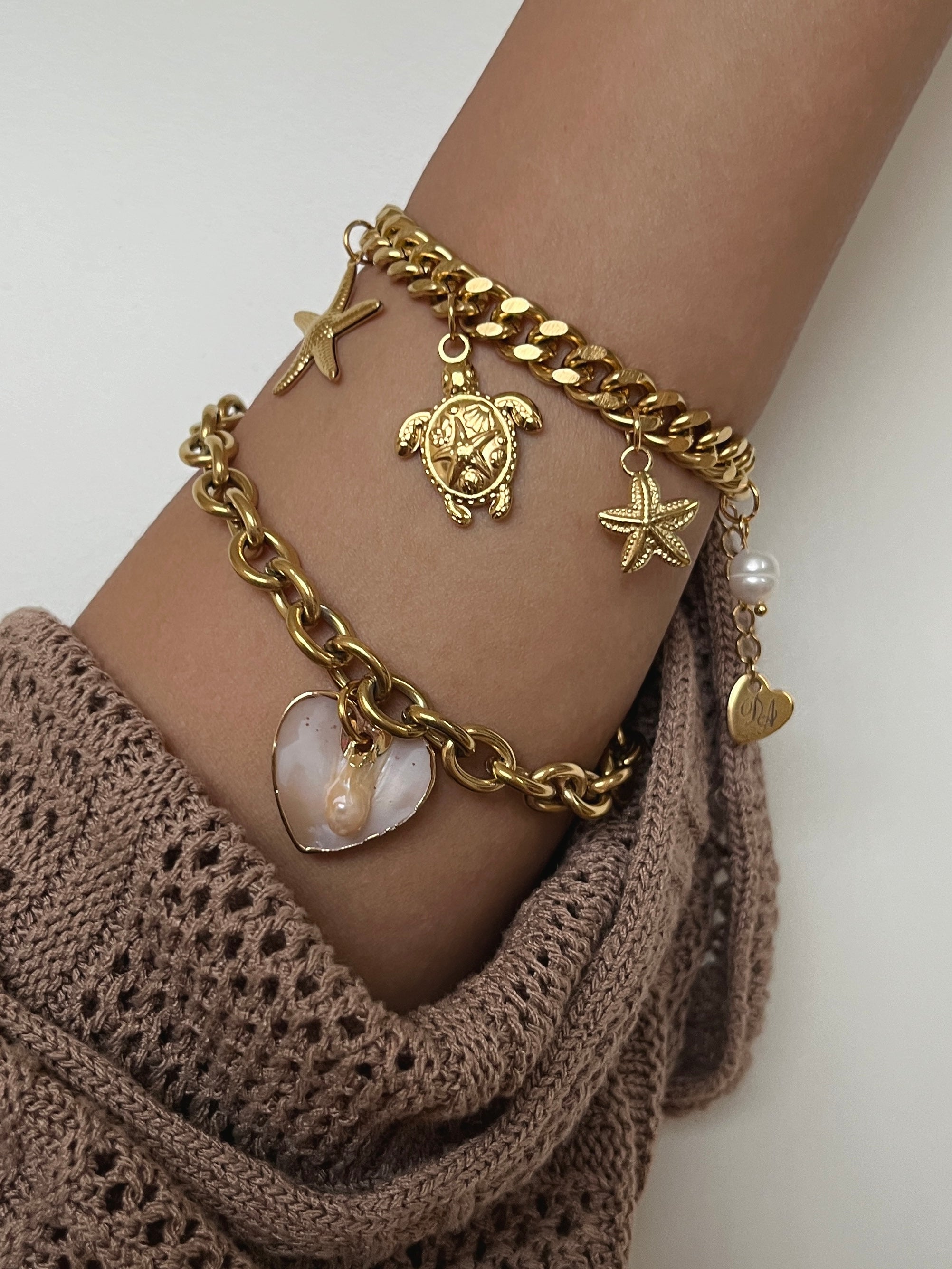 Rira Heart Bracelet