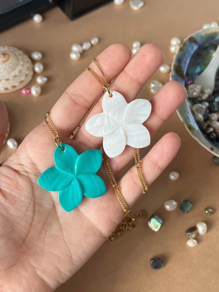 Aria Shell Necklace
